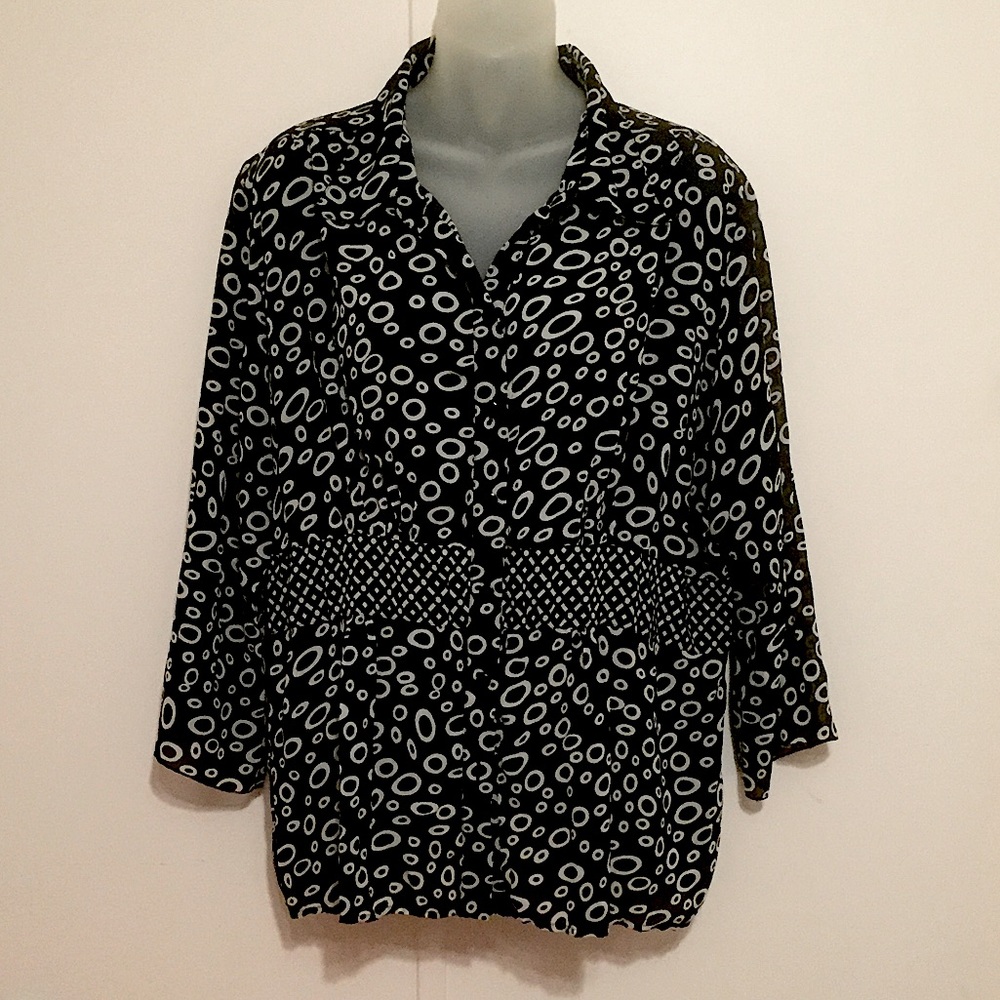 Notations Black & White Button Down blouse, XL